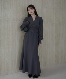 anuans（アニュアンス）の「【ZOZO限定カラー】ノーカラーナローワンピース（ワンピース）」