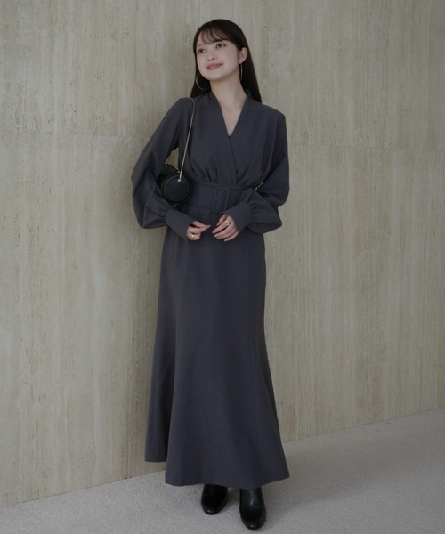 ZOZO限定カラー】ノーカラーナローワンピース（ワンピース）｜anuans