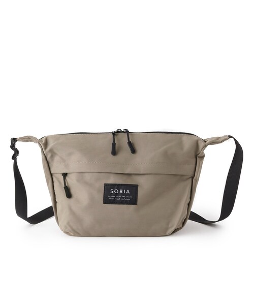 ITS'DEMO（イッツデモ）の「撥水ナイロン舟形ショルダー（ショルダーバッグ・レディース・ライトベージュ/ブラック/ナチュラル/パープル・00）」の14枚目の写真