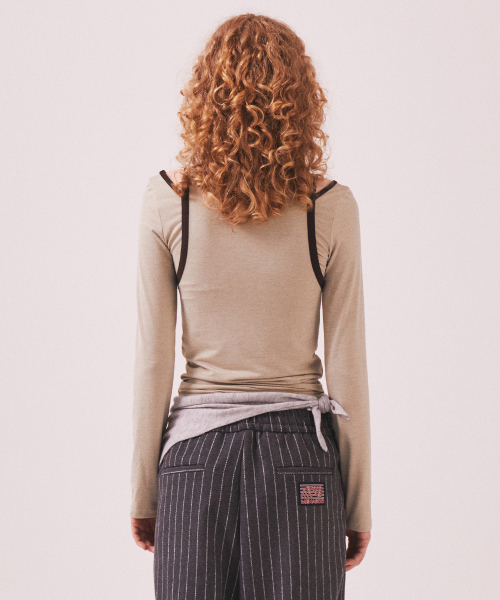 MENASOO(ミナス)の「Stretch Layered T Shirt_Beige(Tシャツ/カットソー・レディース・Beige・SMALL/MEDIUM)」の3枚目の写真