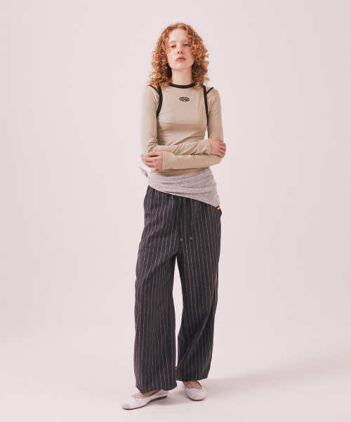 MENASOO(ミナス)の「Stretch Layered T Shirt_Beige(Tシャツ/カットソー・レディース・Beige・SMALL/MEDIUM)」の8枚目の写真