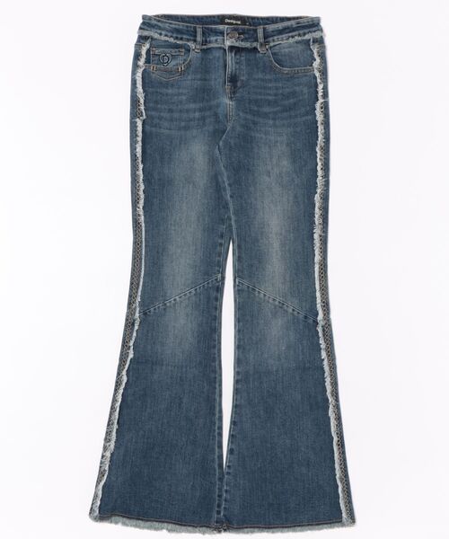 Desigual（デシグアル）の「フレアカットオフデニムパンツ（デニムパンツ・レディース・ブルー・34/36/38/40/42/44）」の3枚目の写真