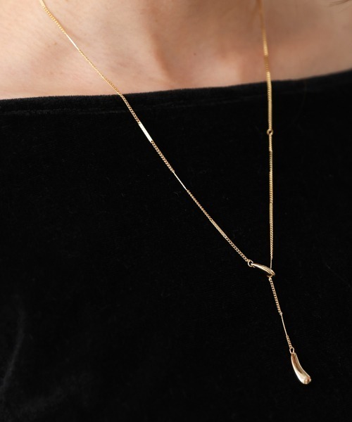 Bab（バブ）の「タイニードロップロングネックレス（ネックレス・レディース・シルバー/ゴールド・ONESIZE）」の13枚目の写真