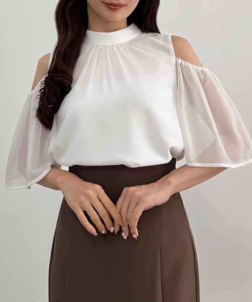 CENEA(セネア)の「2WAYフレアスリーブブラウス(シャツ/ブラウス・レディース・アイボリー/ブラック/ホワイト・LARGE/MEDIUM/SMALL)」の18枚目の写真