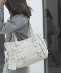 MASHIRO（マシロ）の「【MASHIRO】ベルトジップデザイン３WAYショルダーバッグ トレカケース&ショルダー付き 平成ギャル Y2K(MA/EK129)（ショルダーバッグ）」