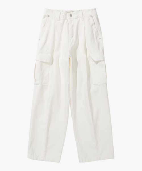 THESTORI(ザ・ストリ)の「ピンタックワイドカーゴパンツ(ホワイト)(デニムパンツ・メンズ・その他・1(M)/2(L)/3(XL))」の2枚目の写真