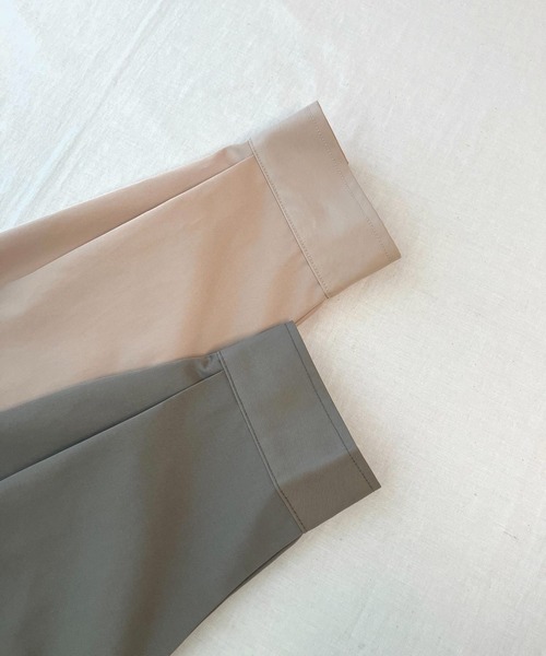 Q(キュー)の「ドルマンリラックスブルゾン(マウンテンパーカー・レディース・カーキ/ベージュ・MEDIUM)」の12枚目の写真