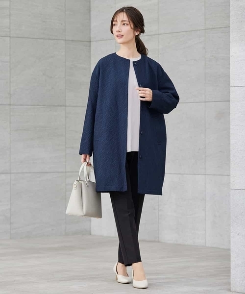 a.v.v（アーヴェヴェ）の「ジャガードノーカラーコート（その他アウター・レディース・アイボリー/ネイビー・36/38）」の5枚目の写真