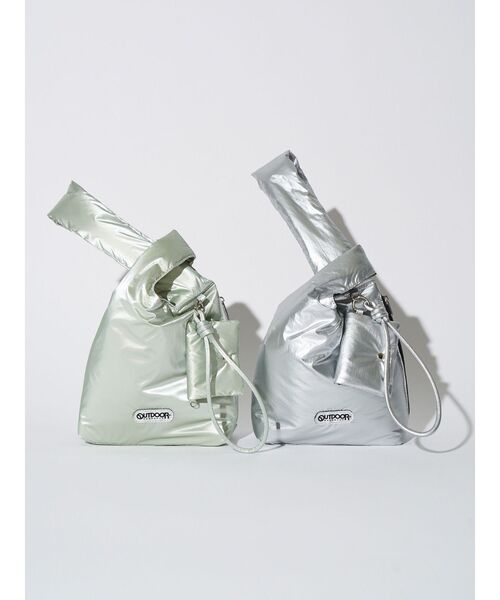 OUTDOOR PRODUCTS（アウトドアプロダクツ）の「【OUTDOOR PRODUCTS×ELLENDEEK別注】パディングマルシェバッグ（ハンドバッグ・レディース・ミント/シルバー・FREE）」の16枚目の写真