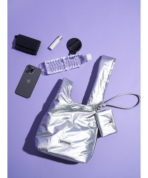 OUTDOOR PRODUCTS（アウトドアプロダクツ）の「【OUTDOOR PRODUCTS×ELLENDEEK別注】パディングマルシェバッグ（ハンドバッグ・レディース・ミント/シルバー・FREE）」の7枚目の写真