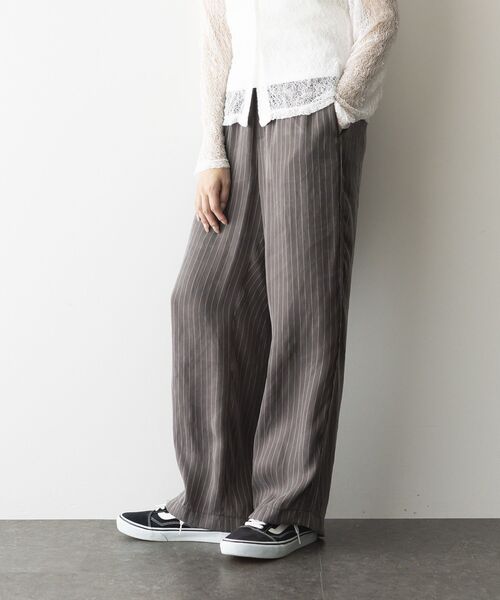 GARAGE OF GOOD CLOTHING(ガレージオブグッドクロージング)の「ストライプドロストストレートパンツ(その他パンツ・レディース・ブラウン/ブラック・FREE)」の21枚目の写真