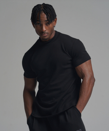 PHERMENON（フェルメノン）の「マッスルフィットモックネック半袖Tシャツ - ブラック（Tシャツ/カットソー）」