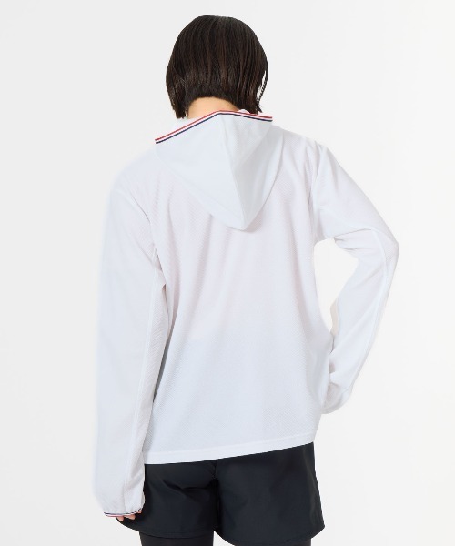 le coq sportif（ルコックスポルティフ）の「ヘランカUVカットシャツパーカー(遮熱)（パーカー・レディース・エメラルド/ホワイト/ネイビー・S/L/M/XL）」の4枚目の写真