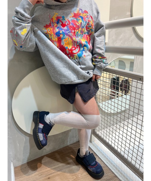 Desigual(デシグアル)の「ディズニーキャラクター グレーフード付きスウェットシャツ ディズニー(スウェット・レディース・ブラック・S/M/L)」の5枚目の写真