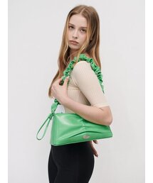 CELEDIFF（セレディフ）の「mellow wrinkle green（ショルダーバッグ）」