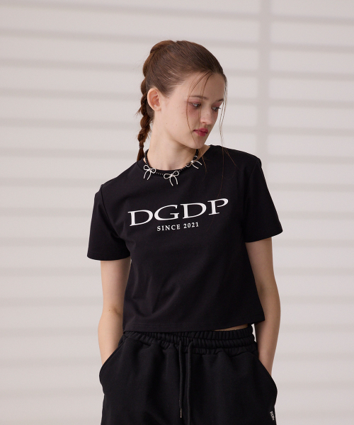 DANGLEDROP(ダングルドロップ)の「DGDPポイントロゴクロップ半袖Tシャツブラック(Tシャツ/カットソー・レディース・その他・FREE)」の7枚目の写真