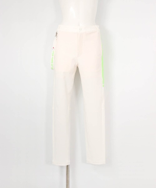archivio(アルチビオ)の「<LADIES>マーカー付きライン撥水パンツ(その他パンツ・レディース・ブラック/ホワイト/レッド・S/L/M)」の2枚目の写真
