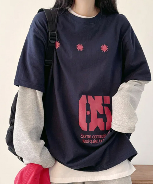 VIVID LADY(ビビッドレディー)の「フェイクレイヤード フロントプリント ロンT(Tシャツ/カットソー・レディース・ネイビー/ブラウン/チャコールグレー・FREE)」の2枚目の写真