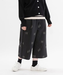 グログラン刺繍クロップドパンツ
