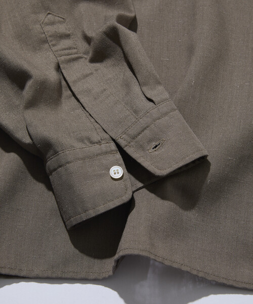 FREAK'S STORE（フリークスストア）の「限定展開 Relax Fit リラックスフィット リネンミックス バンドカラー プルオーバー シャツ（シャツ/ブラウス・メンズ・チャコールグレー/ブラック/ベージュ・SMALL/MEDIUM/LARGE）」の20枚目の写真