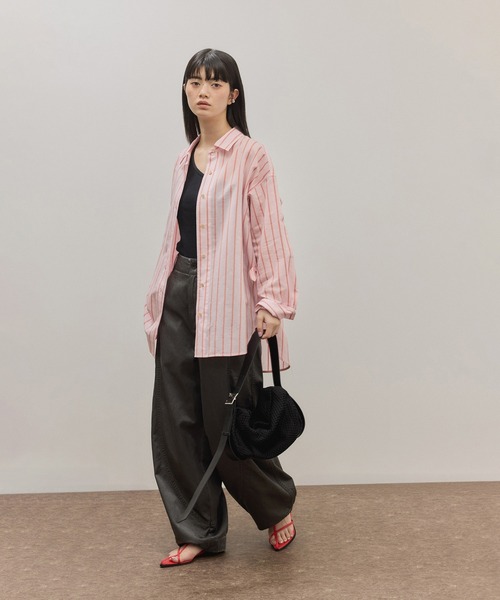 ADAM ET ROPE'（アダムエロペ）の「FAbRICA ストライプマルチwayシャツ（シャツ/ブラウス・レディース・サックスブルー/ターコイズブルー/ピンク系その他2・FREE）」の21枚目の写真