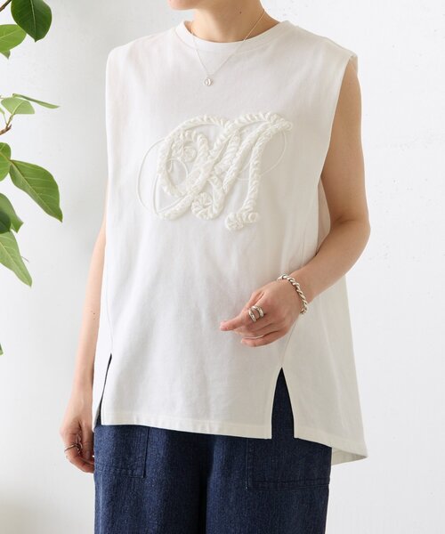 LIVETART(リヴェタート)の「BA刺繍カットソー(Tシャツ/カットソー・レディース・グレー/ホワイト・FREE)」の4枚目の写真