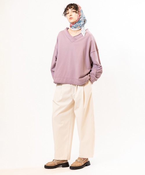 OSMOSIS（オズモーシス）の「裏毛Vネックプルオーバー（Tシャツ/カットソー・レディース・チャコール/ライトパープル/グレー・ONE SIZE）」の16枚目の写真