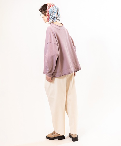 OSMOSIS（オズモーシス）の「裏毛Vネックプルオーバー（Tシャツ/カットソー・レディース・チャコール/ライトパープル/グレー・ONE SIZE）」の20枚目の写真