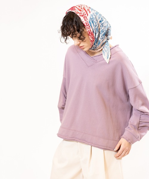 OSMOSIS（オズモーシス）の「裏毛Vネックプルオーバー（Tシャツ/カットソー・レディース・チャコール/ライトパープル/グレー・ONE SIZE）」の22枚目の写真