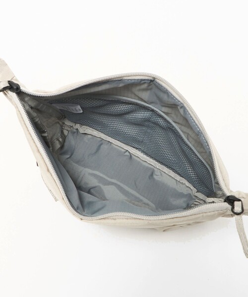 THE NORTH FACE（ザノースフェイス）の「＜THE NORTH FACE＞カペラ 2/ショルダーバッグ（ショルダーバッグ・レディース・ナチュラル/ブラック・FREE）」の12枚目の写真