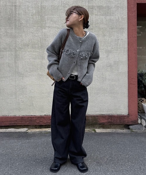nananamoe(ナナナモエ)の「flower motif hand wool knit / フラワーモチーフハンドウールニット(カーディガン/ボレロ・レディース・ブラック/アイボリー/グレー・FREE)」の5枚目の写真