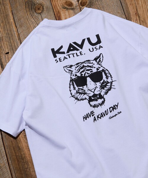 FREAK'S STORE(フリークスストア)の「限定展開 KAVU×FREAK'S STORE カブ― 別注 バックプリント クルーネック Tシャツ TIGER(Tシャツ/カットソー・メンズ・ホワイト/グレー/グレイッシュベージュ/ブラック・LARGE/MEDIUM/SMALL)」の6枚目の写真