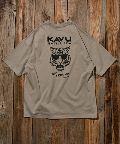 FREAK'S STORE(フリークスストア)の「限定展開 KAVU×FREAK'S STORE カブ― 別注 バックプリント クルーネック Tシャツ TIGER(Tシャツ/カットソー・メンズ・ホワイト/グレー/グレイッシュベージュ/ブラック・LARGE/MEDIUM/SMALL)」の22枚目の写真