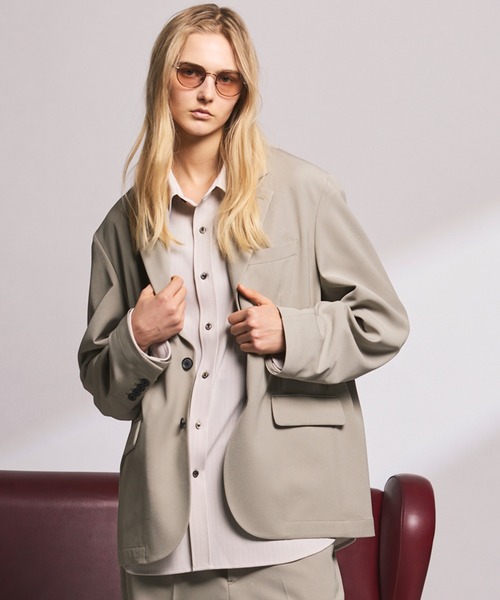 MAISON SPECIAL(メゾンスペシャル)の「《UNISEX》Tricker Twill Regular-Over 2B Tailored Jacket/トリッカーツイルレギュラーオーバー2Bテーラードジャケット【MAISON SPECIAL/メゾンスペシャル】■セットアップ対応■(テーラードジャケット・メンズ・グレイッシュベージュ/ブラック/チャコールグレー/ブラウン・2/1/0)」の4枚目の写真