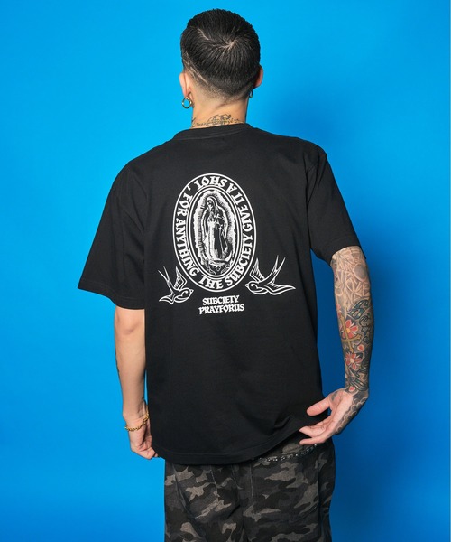 Subciety（サブサエティ）の「Medaille tee（Tシャツ/カットソー・メンズ・ホワイト×ブルー/ホワイト×ブラック/スミクロ/ブラック×ホワイト・XX-LARGE/SMALL/MEDIUM/LARGE/X-LARGE）」の15枚目の写真