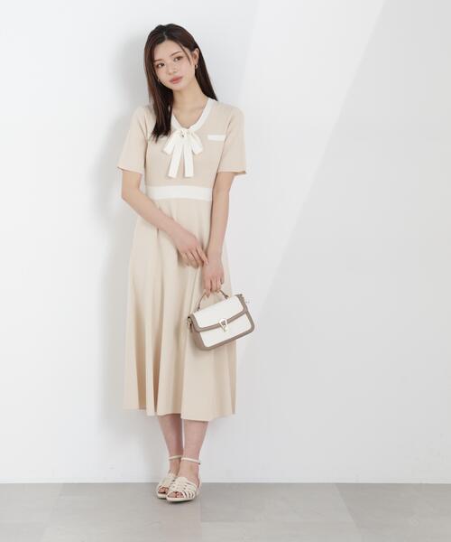 PROPORTION BODY DRESSING(プロポーションボディドレッシング)の「リボンタイバイカラーニットワンピース / 1216140306(ワンピース・レディース・ネイビー/ベージュ/ホワイト系その他・MEDIUM/P/S/SMALL)」の20枚目の写真