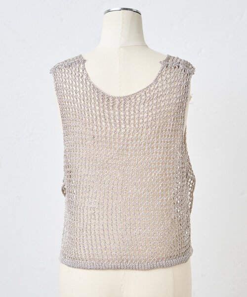 Jena espace merveilleux（ジェナ　エスパスメルヴェイユ）の「【レイヤードで差をつける】メタリックヤーンベスト（ニット/セーター・レディース・グレー/ゴールド・FREE）」の15枚目の写真