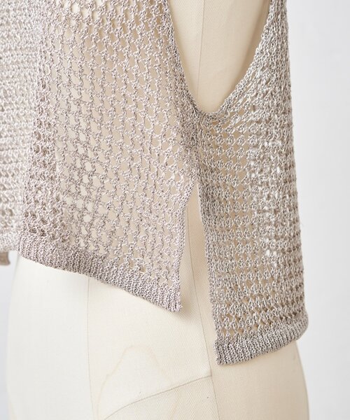 Jena espace merveilleux（ジェナ　エスパスメルヴェイユ）の「【レイヤードで差をつける】メタリックヤーンベスト（ニット/セーター・レディース・グレー/ゴールド・FREE）」の18枚目の写真