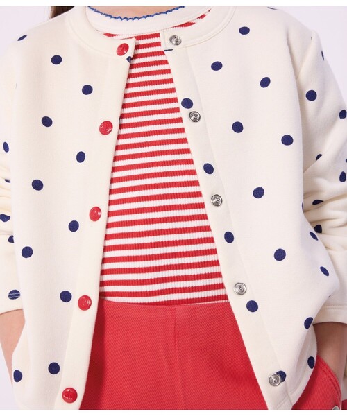 PETIT BATEAU（プチバトー）の「ドットプリントカーディガン（カーディガン/ボレロ・キッズ・ホワイト×ブルー・6YEAR/8YEAR/10YEAR/12YEAR）」の3枚目の写真