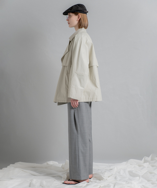 Spick & Span（スピックアンドスパン）の「Olmetex Short Trench / オルメテックスショートトレンチ（トレンチコート・レディース・ベージュ・FREE）」の2枚目の写真