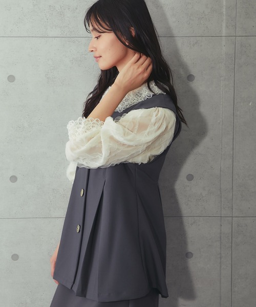 SMILE ORCHID(スマイルオーキッド)の「ゴールド釦ペプラムベスト(ベスト・レディース・ネイビー/ブラック/グレー・M/S/L)」の17枚目の写真