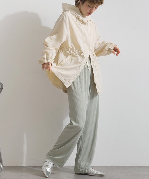 Fizz(フィズ)の「プリーツカットパンツ(その他パンツ・レディース・ベージュ/チャコール/ブラック/グリーン・M)」の7枚目の写真