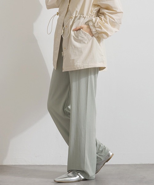 Fizz(フィズ)の「プリーツカットパンツ(その他パンツ・レディース・ベージュ/チャコール/ブラック/グリーン・M)」の8枚目の写真