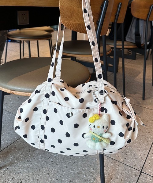 Teem Store（チームストア）の「【大容量】フロントポケットナイロンドット柄ボストンバッグ（ボストンバッグ・レディース・アイボリー/ブラック/グレー/カーキ・F）」の14枚目の写真