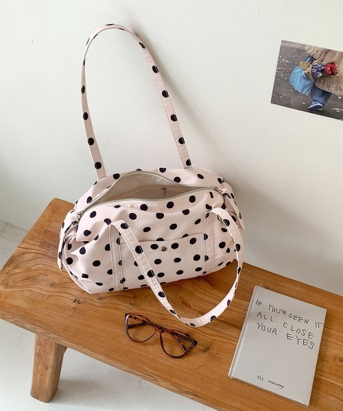 Teem Store（チームストア）の「【大容量】フロントポケットナイロンドット柄ボストンバッグ（ボストンバッグ・レディース・アイボリー/ブラック/グレー/カーキ・F）」の13枚目の写真