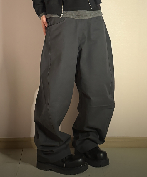 JUAN HOMME(ジュアンオム)の「リファインドコットンカーブドパンツ(チャコール)(その他パンツ・メンズ・その他・MEDIUM/LARGE/SMALL)」の1枚目の写真