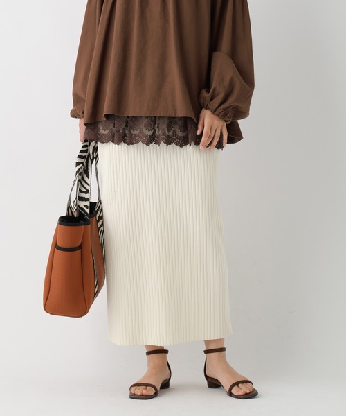 Elura（エルーラ）の「サマープロテクトナロースカート/659656（スカート・レディース・ダークブラウン/ホワイト/グレイッシュベージュ/ブラック・MEDIUM/LARGE）」の2枚目の写真