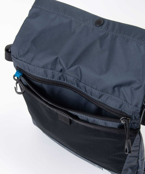 karrimor（カリマー）の「TC sacoche M（エコバッグ/サブバッグ・メンズ・ネイビー/ミント/ブラック/ライトグレー系・FREE）」の9枚目の写真