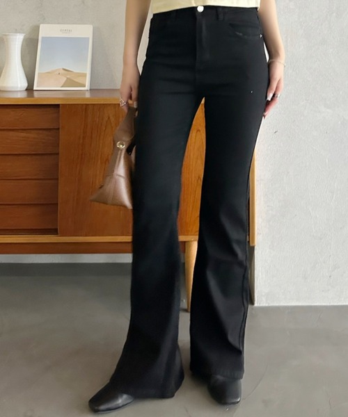 Eclat one（エクラワン）の「【Eclat one】ハイウエスト フレア シルエット デニム パンツ（デニムパンツ・レディース・ブラック/ライトブルー/ベージュ・L/M/S）」の10枚目の写真
