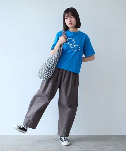 bulle de savon（ビュルデサボン）の「△mokumoku 刺繍 Ｔシャツ（Tシャツ/カットソー・レディース・ブルー/ホワイト・FREE）」の6枚目の写真